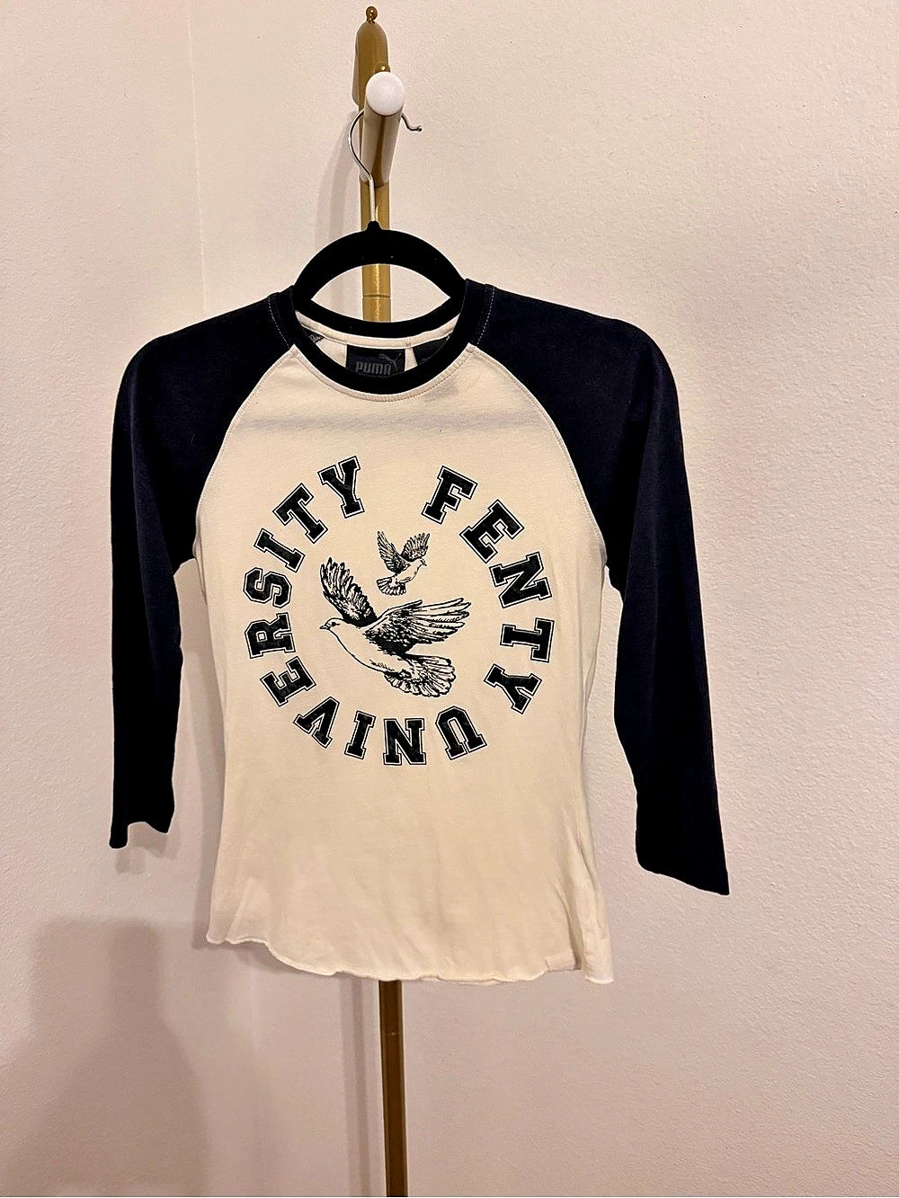 Puma by Rihanna Raglan Graphic Long Sleeve in Black & Cream Size Small